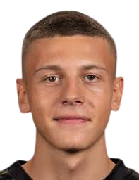 https://img.parallelfun.com/img/football/player/ce77b6d537a27a3a2cd086cd51cebb01.png