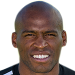 https://img.parallelfun.com/img/football/player/d515b394970e90a6978207c545dabe00.png